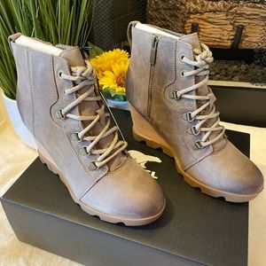 ✨NEW✨Sorel Joan Uptown Waterproof Wedge Bootie